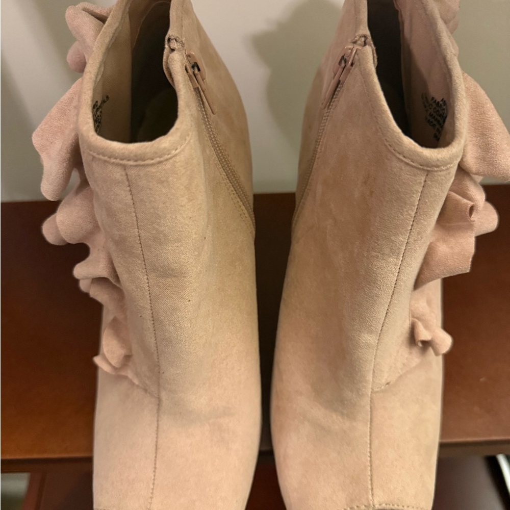 Kaari Blue Ruffled Blush Ankle Boots
